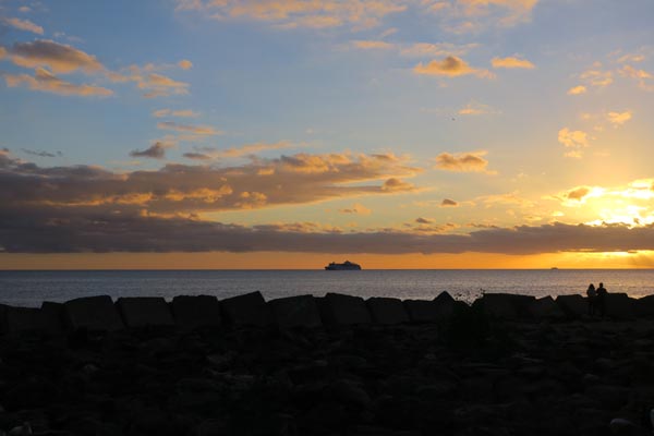 Los Cristianos - Playa y puerto