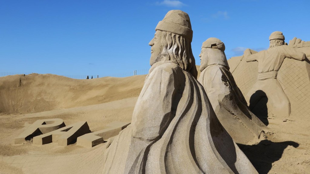 Gran Canaria bajo el signo de fantasías de arena. Belenes como obras de arte efímeras para&nbsp;Navidad.